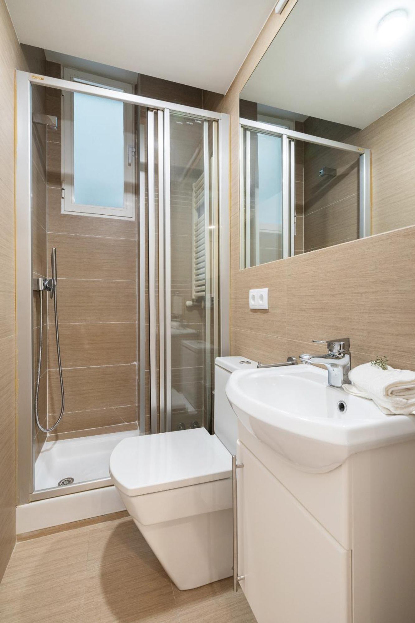 Apartamento Reformado En Metro Ibiza Alquiler Temporal Madrid Exteriér fotografie