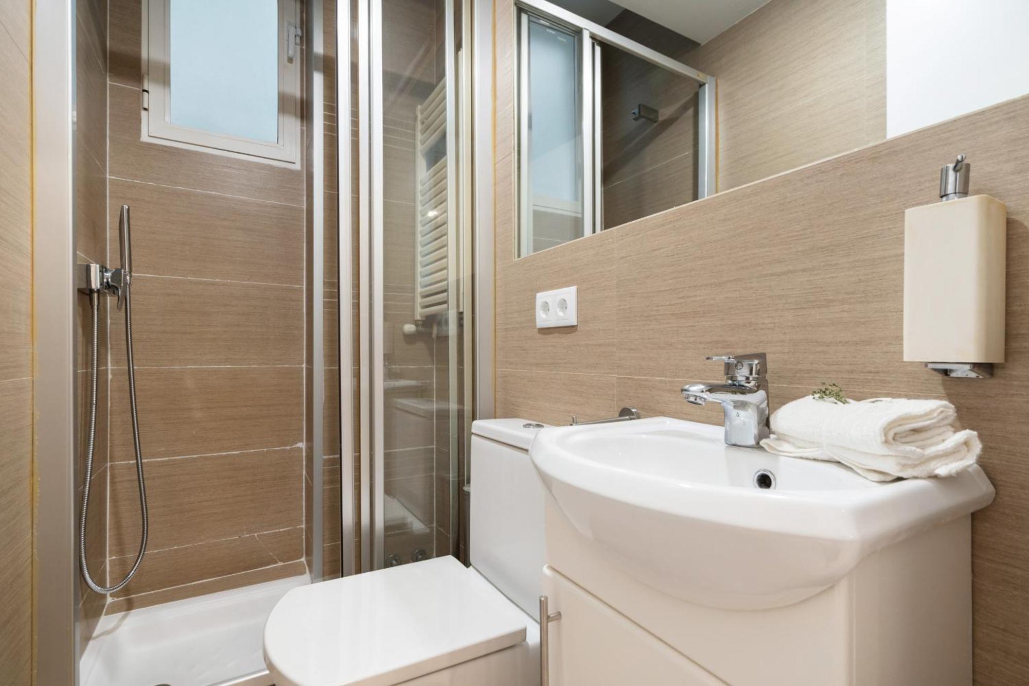 Apartamento Reformado En Metro Ibiza Alquiler Temporal Madrid Exteriér fotografie