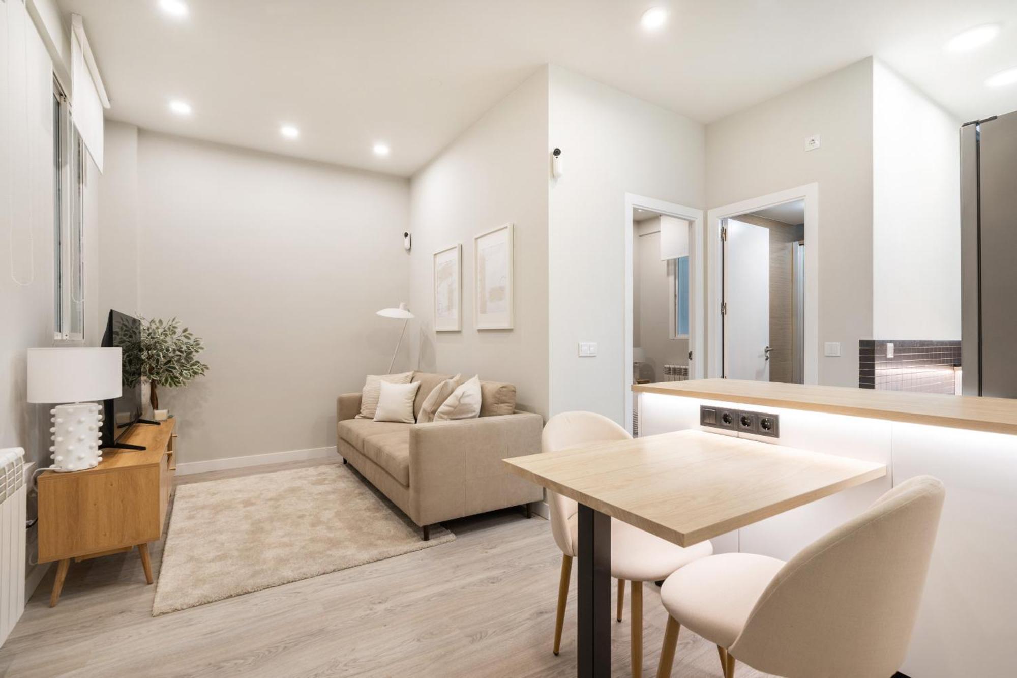 Apartamento Reformado En Metro Ibiza Alquiler Temporal Madrid Exteriér fotografie