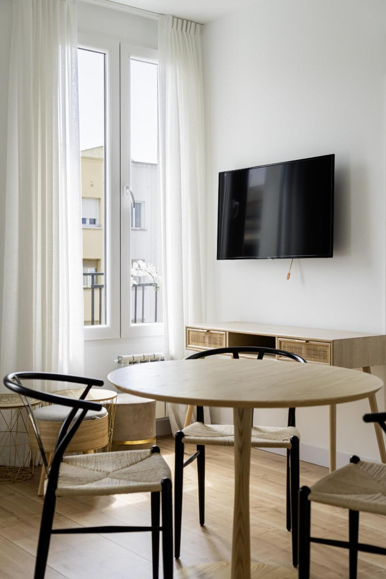 Apartamento Reformado En Metro Ibiza Alquiler Temporal Madrid Exteriér fotografie