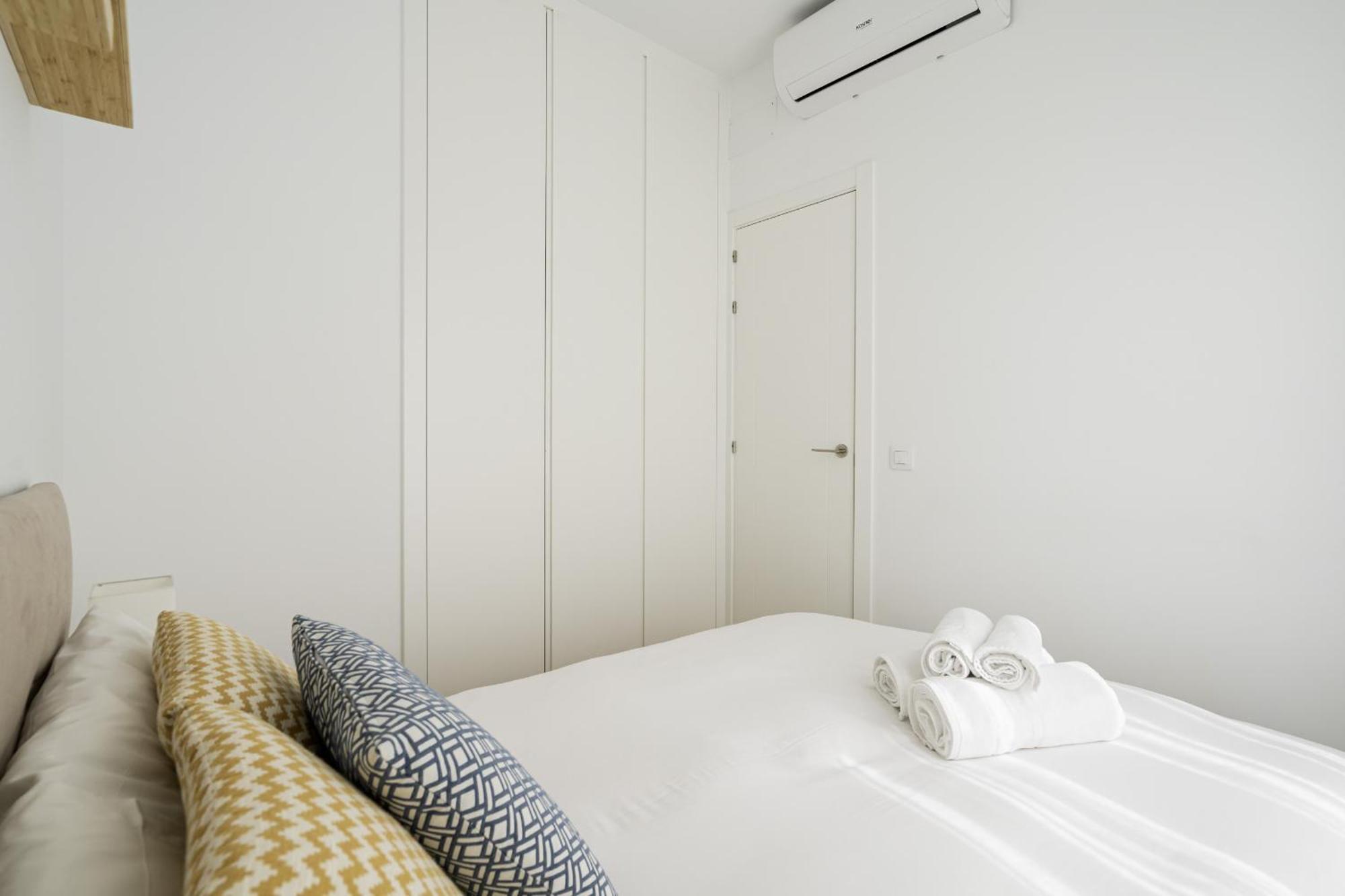 Apartamento Reformado En Metro Ibiza Alquiler Temporal Madrid Exteriér fotografie