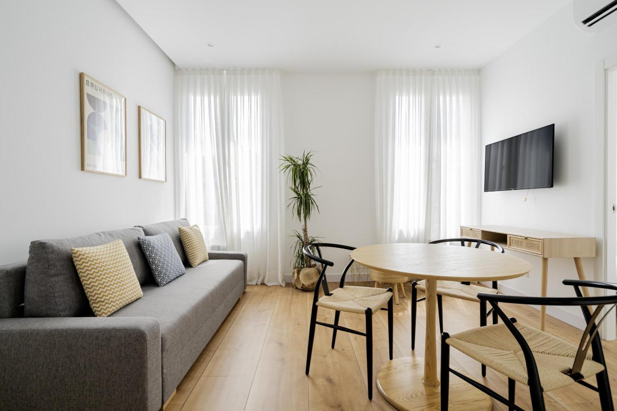 Apartamento Reformado En Metro Ibiza Alquiler Temporal Madrid Exteriér fotografie